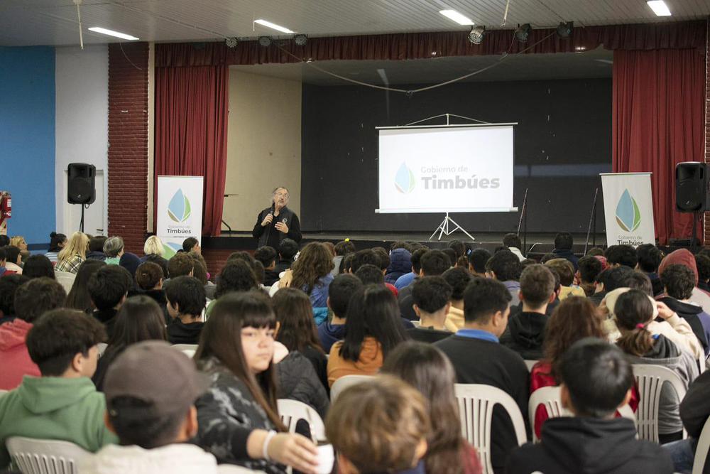 Timbúes encuentro alumnos