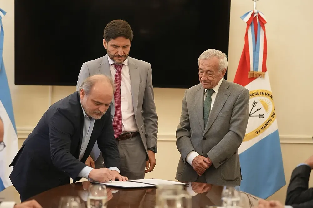 WhatsApp Image 2025-12-01 at 10.26.16