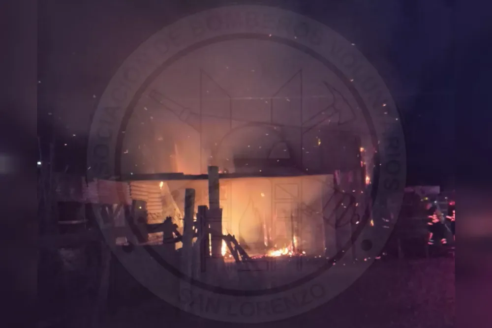 Incendio de casilla acceso norte 