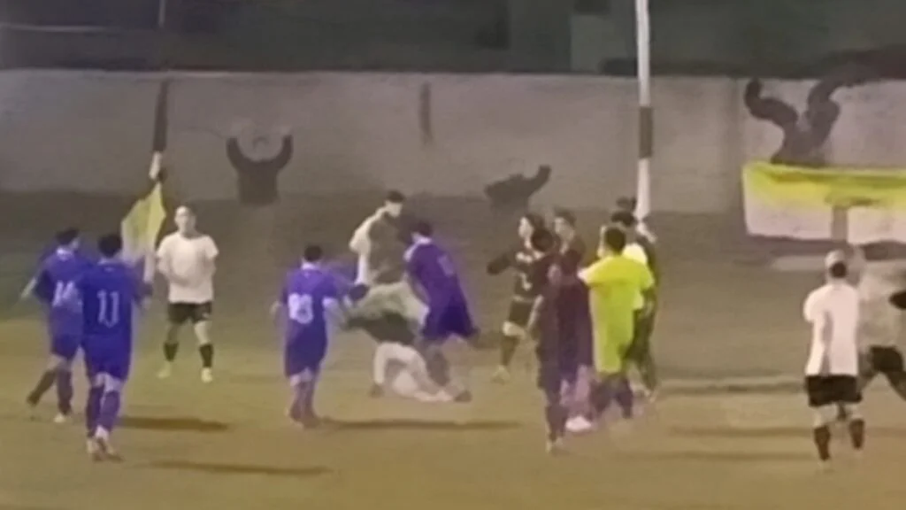 Violencia-futbol-Liga-Sanlorencina