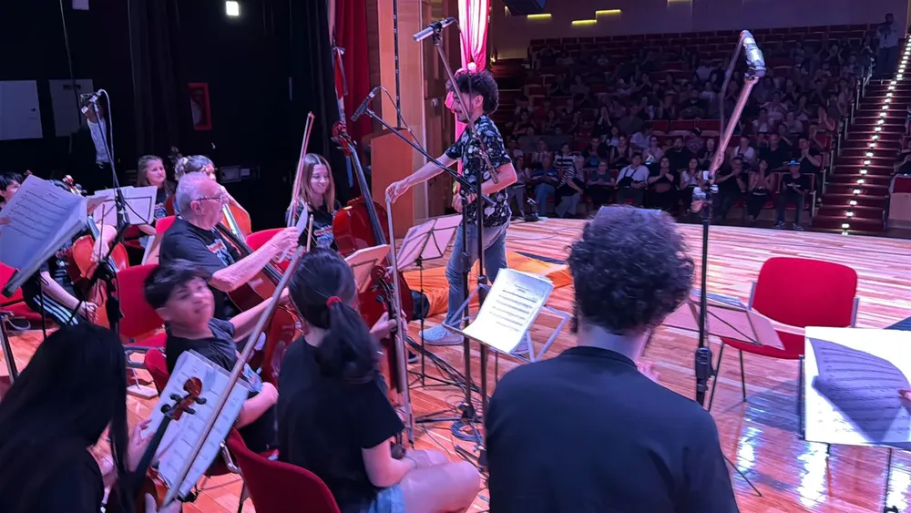 WhatsApp Image 2025-11-12 at 08.39.31 (1)