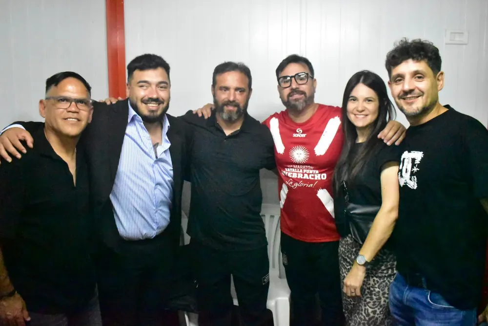 29c0df76-18e9-46d5-998e-799d01877b8c