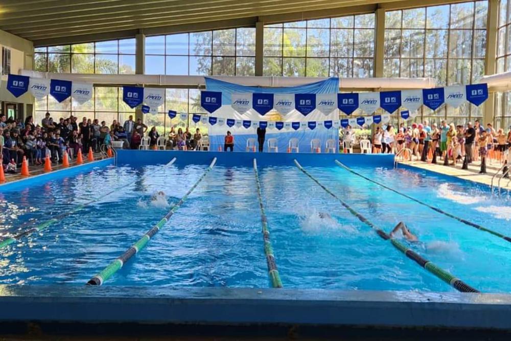 encuentro de natación en Puerto