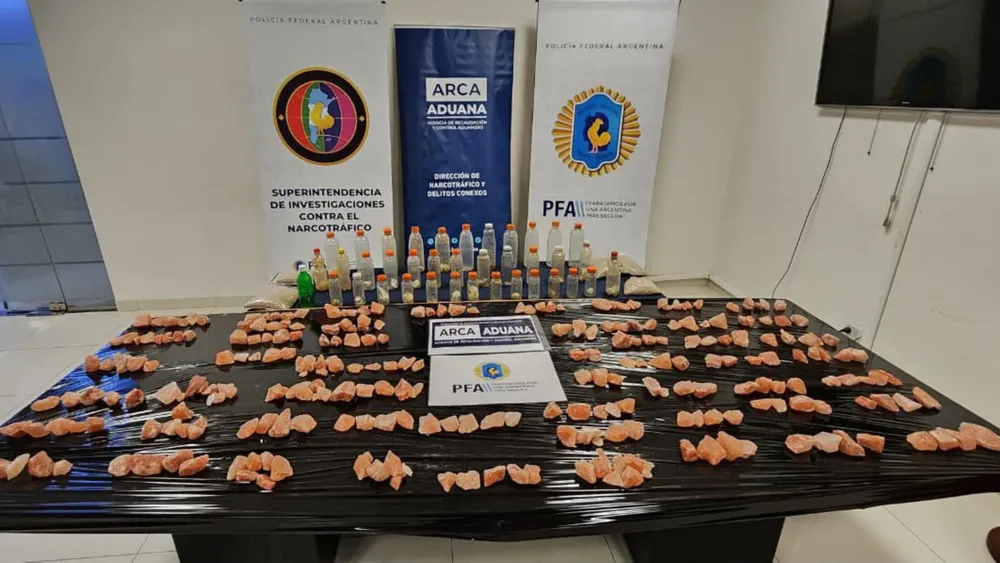 Incautacion_52_kilos_y_tres_detenidos
