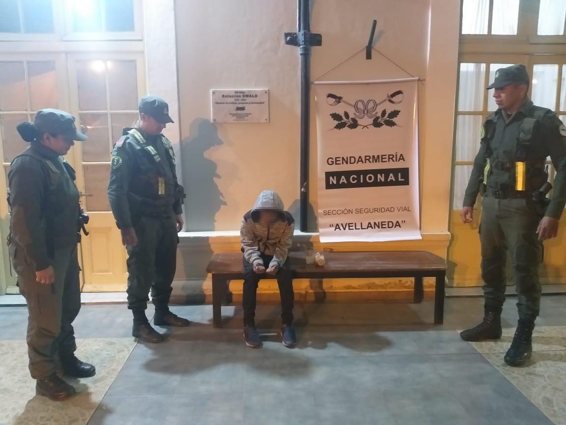 Gendarmes hallan a un menor que era buscado por su familia (1)