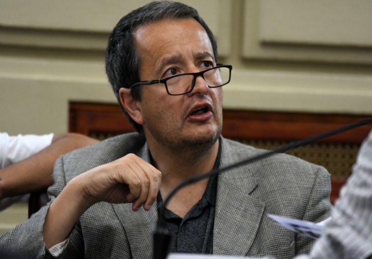 images_Politicas_Nueva1_Carlosdelfrade