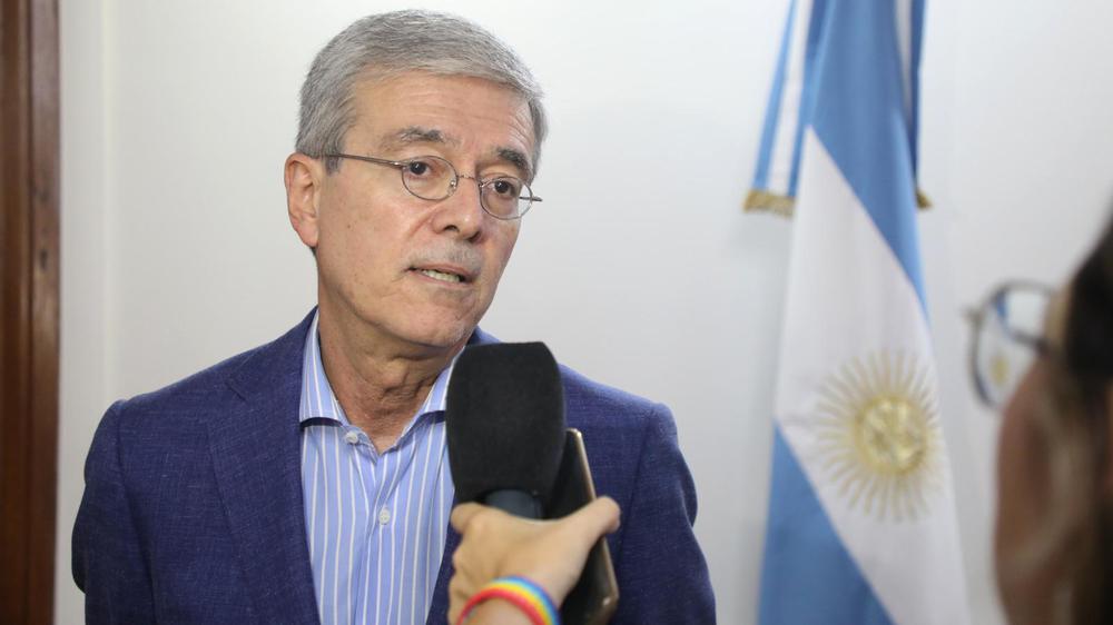 ministro de economía Walter Agosto