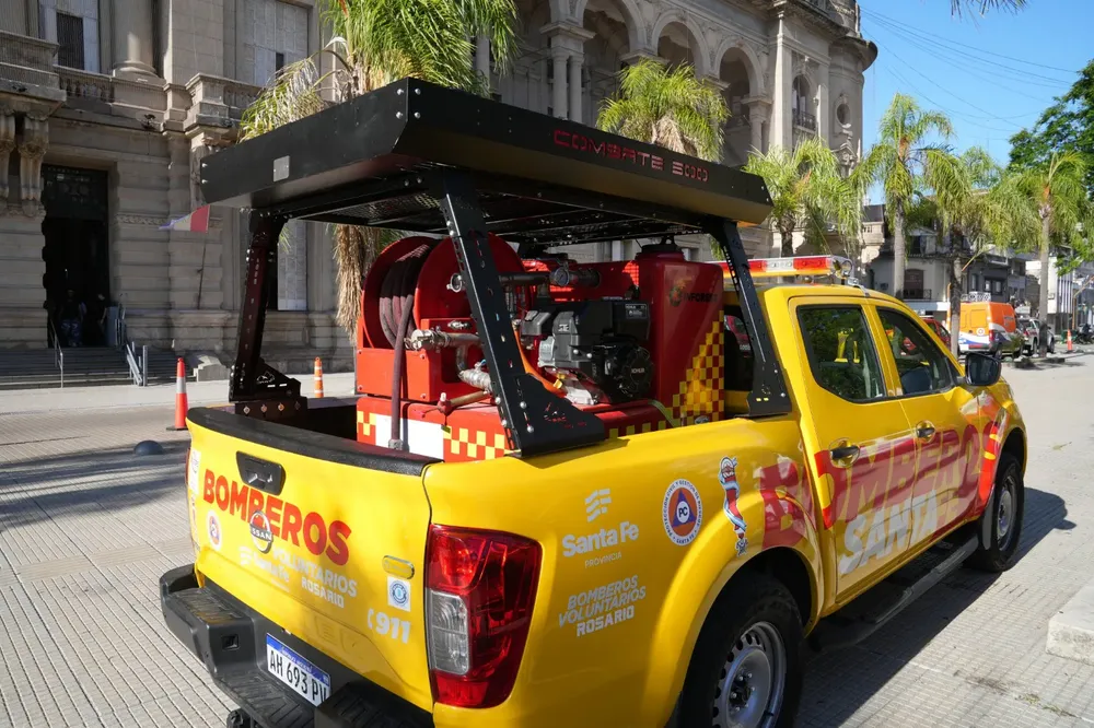 ff12d2c9-2036-483b-be78-429c2c032567