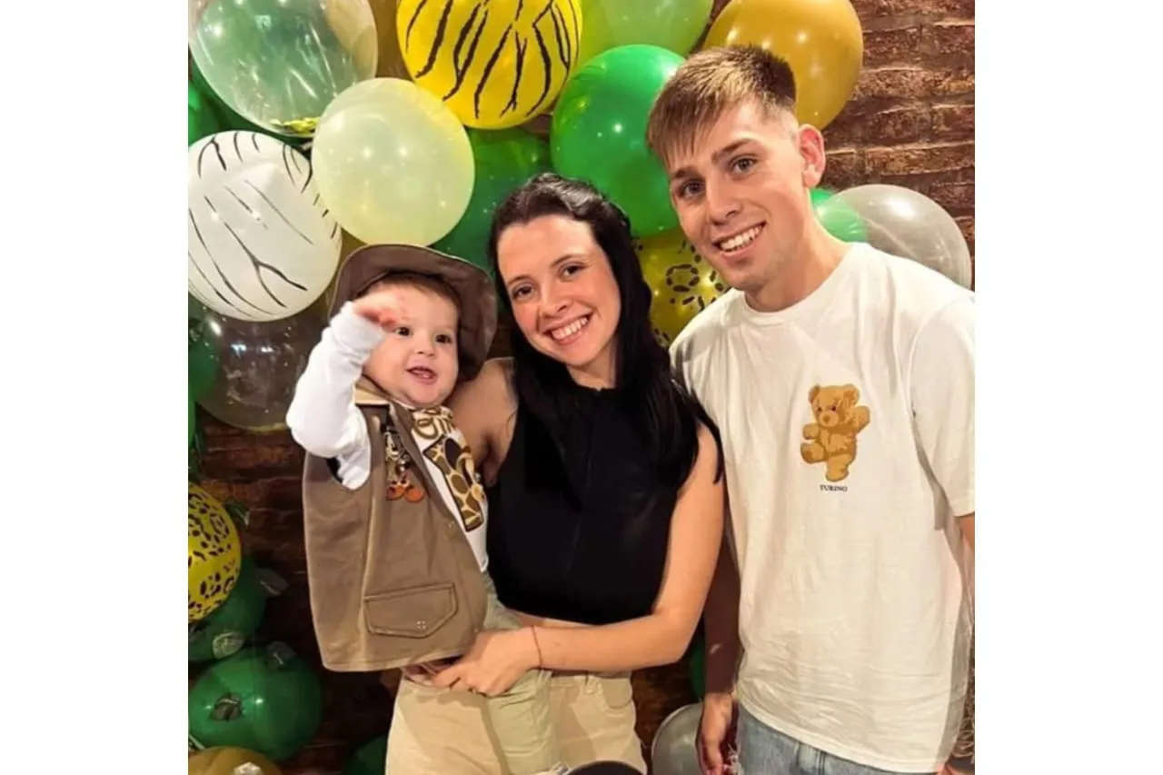 Agustina incnedio Capitán Bermúdez