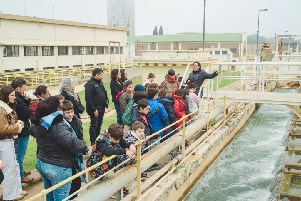 agua niños concejeros