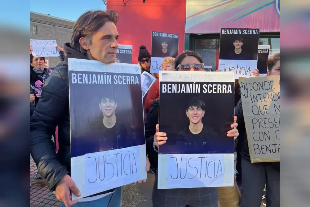 Marcha en pedido de justicia por Benjamín Scerra